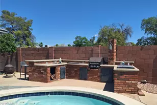 2250 E Kathleen Rd, Phoenix, AZ 85022 - Photo 17
