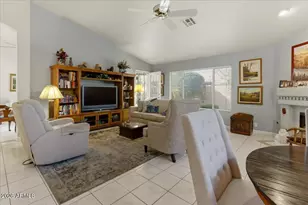 8452 W Kimberly Way, Peoria, AZ 85382 - Photo 11