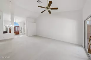 8452 W Kimberly Way, Peoria, AZ 85382 - Photo 5