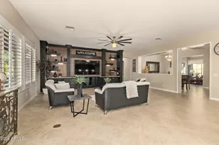 1566 E Aquarius Pl, Chandler, AZ 85249 - Photo 23