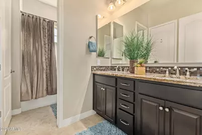 1566 E Aquarius Place, Chandler, AZ 85249 - Photo 57