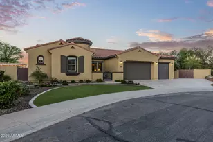 1566 E Aquarius Pl, Chandler, AZ 85249 - Photo 11