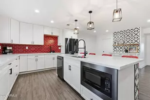 5009 E Wethersfield Rd, Scottsdale, AZ 85254 - Photo 19