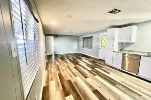 10201 N 99th Ave, Peoria, AZ 85345 - Photo 9