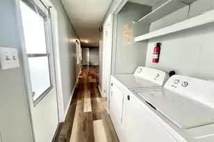 10201 N 99th Ave, Peoria, AZ 85345 - Photo 13