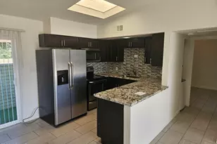 2336 N 46th St, Phoenix, AZ 85008 - Photo 3