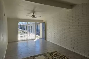 2336 N 46th St, Phoenix, AZ 85008 - Photo 7