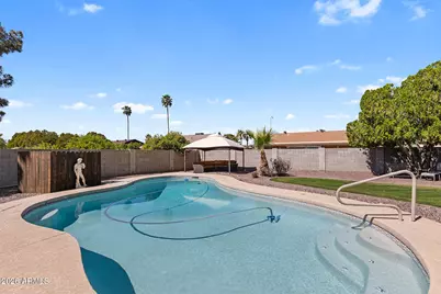 932 W Los Lagos Vista Avenue, Mesa, AZ 85210 - Photo 25