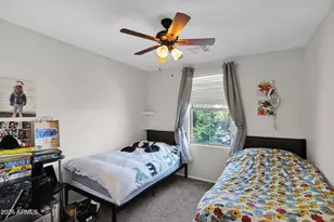 917 E Furness Dr, Gilbert, AZ 85297 - Photo 27