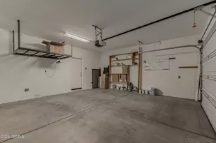 917 E Furness Dr, Gilbert, AZ 85297 - Photo 37