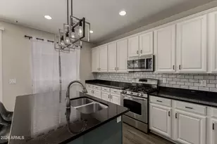 917 E Furness Dr, Gilbert, AZ 85297 - Photo 19