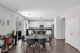 917 E Furness Dr, Gilbert, AZ 85297 - Photo 13