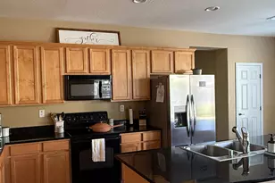 6734 W Blackstone Ln, Peoria, AZ 85383 - Photo 7