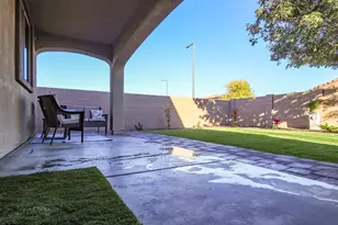 16268 W Cortez St, Surprise, AZ 85379 - Photo 31