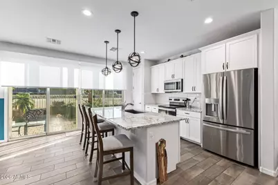 1317 E Fremont Road, Phoenix, AZ 85042 - Photo 15