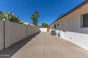 3504 E De Poe Ln, Phoenix, AZ 85028 - Photo 47