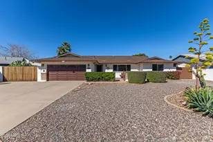 3504 E De Poe Ln, Phoenix, AZ 85028 - Photo 1