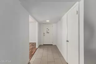 3504 E De Poe Ln, Phoenix, AZ 85028 - Photo 11