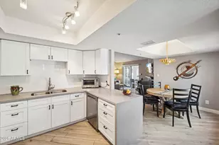 9396 E Purdue Ave, Scottsdale, AZ 85258 - Photo 9