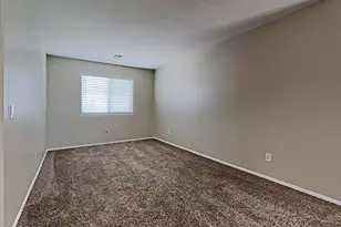 1083 W Desert Basin Dr, San Tan Valley, AZ 85143 - Photo 21