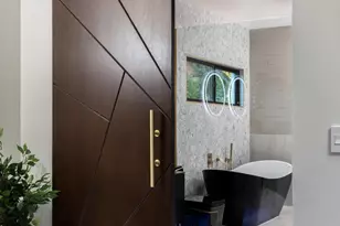 8541 E Thomas Rd, Scottsdale, AZ 85251 - Photo 23