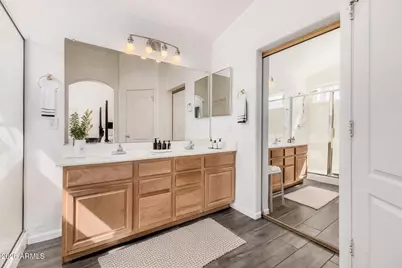 2421 E Fairview Street, Chandler, AZ 85225 - Photo 23
