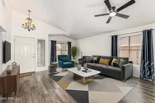 2421 E Fairview St, Chandler, AZ 85225 - Photo 5