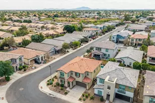 1527 W Windhaven Ave, Gilbert, AZ 85233 - Photo 25