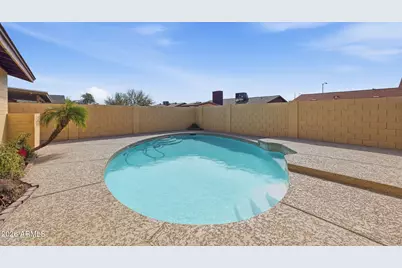 10511 W Butler Drive, Peoria, AZ 85345 - Photo 27