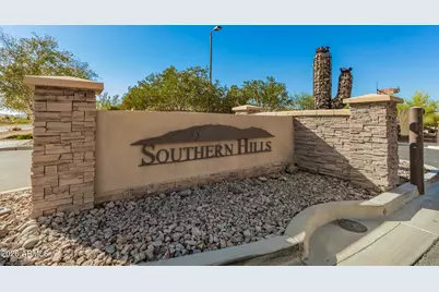 2416 W Kachina Trail, Phoenix, AZ 85041 - Photo 53