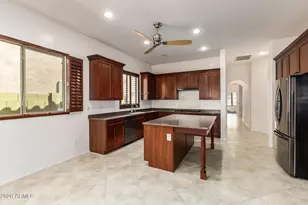 2416 W Kachina Trail, Phoenix, AZ 85041 - Photo 25