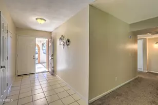 3136 W Tierra Buena Ln, Phoenix, AZ 85053 - Photo 15