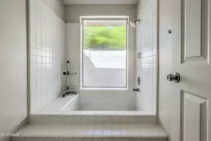 3136 W Tierra Buena Ln, Phoenix, AZ 85053 - Photo 21