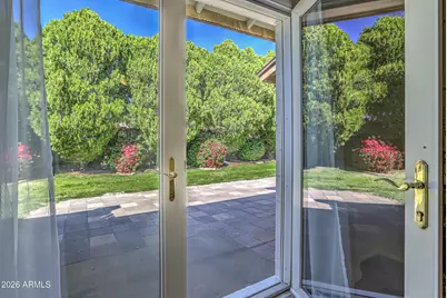 3136 W Tierra Buena Lane, Phoenix, AZ 85053 - Photo 11