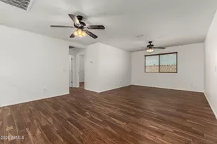 10747 W Rowel Road W, Peoria, AZ 85383 - Photo 21