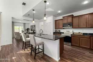 10747 W Rowel Road W, Peoria, AZ 85383 - Photo 9