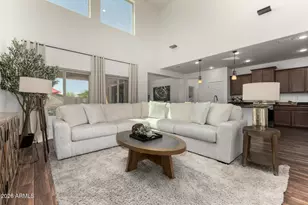 10747 W Rowel Road W, Peoria, AZ 85383 - Photo 7
