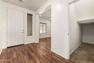 10747 W Rowel Road W, Peoria, AZ 85383 - Photo 17
