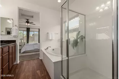 10747 W Rowel Road W, Peoria, AZ 85383 - Photo 15