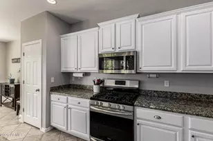 417 W Desert Broom Dr, Chandler, AZ 85248 - Photo 11