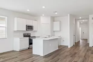 25132 N 184th Ln, Wittmann, AZ 85361 - Photo 7