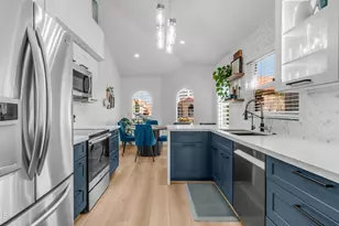 1045 E Sunburst Ln, Tempe, AZ 85284 - Photo 9