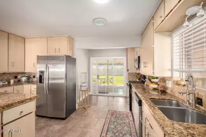 4101 E Edgemont Avenue, Phoenix, AZ 85008 - Photo 9