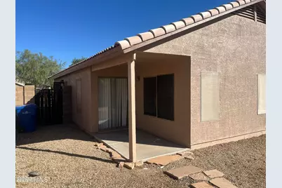 13225 W Desert Lane, Surprise, AZ 85374 - Photo 17