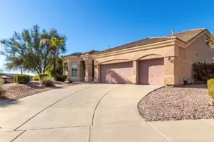 1420 E Michelle Dr, Phoenix, AZ 85022 - Photo 1
