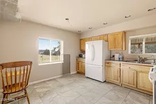 184 E Hilltop Dr, Young, AZ 85554 - Photo 9