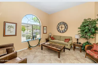 3932 E Melinda Drive, Phoenix, AZ 85050 - Photo 9