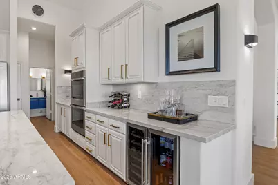 1455 E Victor Hugo Avenue, Phoenix, AZ 85022 - Photo 11