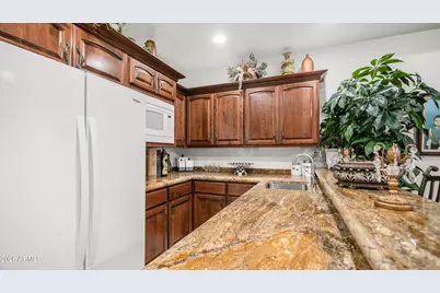 2538 E Page Court, Gilbert, AZ 85234 - Photo 45