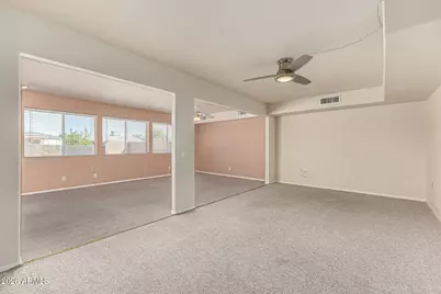 10626 W Pleasant Valley Road W, Sun City, AZ 85351 - Photo 13